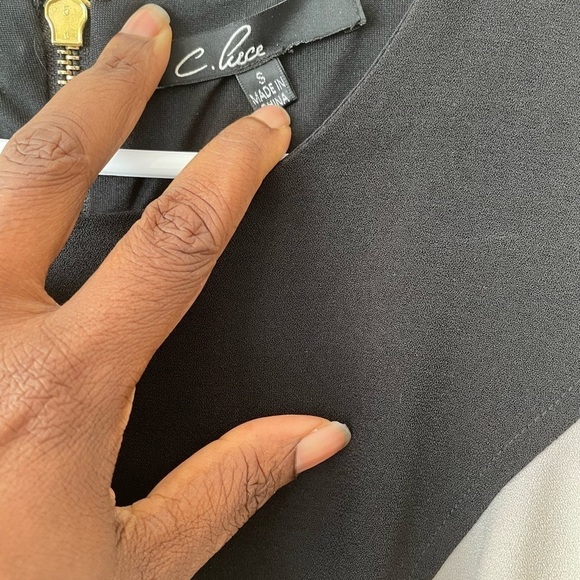 C Luce Color Block Sleeveless Cocktail Dress in Black and Beige. Size Sm… - Picture 4 of 6